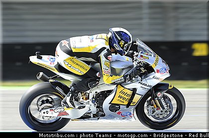 moto2_luthi_6_paysbas_2010.jpg