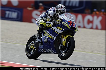 moto2_takahashi_09_paysbas_2010.jpg