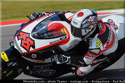moto2_tomizawa_1_paysbas_2010.jpg