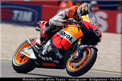 motogp_dovizioso_04_paysbas_2010.jpg