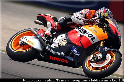 motogp_dovizioso_05_paysbas_2010.jpg
