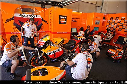 motogp_dovizioso_08_paysbas_2010.jpg