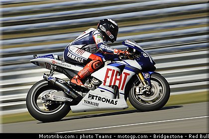 motogp_lorenzo_02_paysbas_2010.jpg