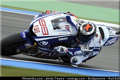motogp_lorenzo_07_paysbas_2010.jpg