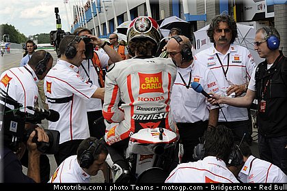 motogp_simoncelli_14_paysbas_2010.jpg
