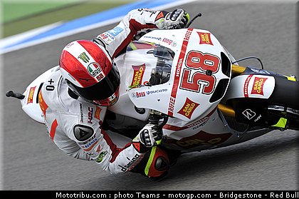 motogp_simoncelli_18_paysbas_2010.jpg