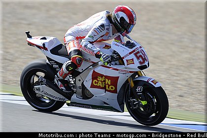 motogp_simoncelli_19_paysbas_2010.jpg