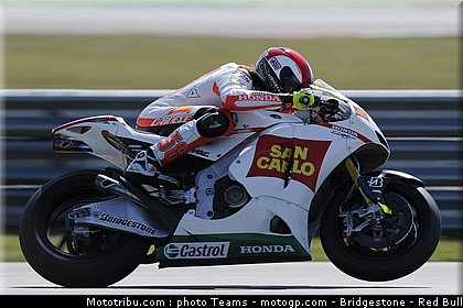 motogp_simoncelli_25_paysbas_2010.jpg