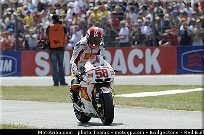 motogp_simoncelli_33_paysbas_2010.jpg