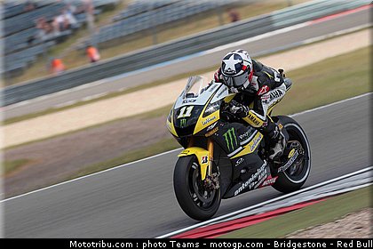 motogp_spies_04_paysbas_2010.jpg