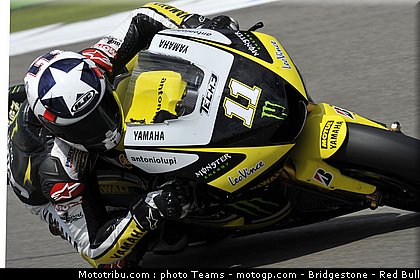 motogp_spies_18_paysbas_2010.jpg