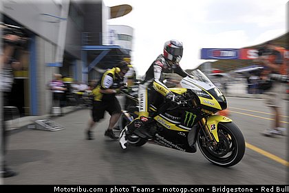 motogp_spies_19_paysbas_2010.jpg