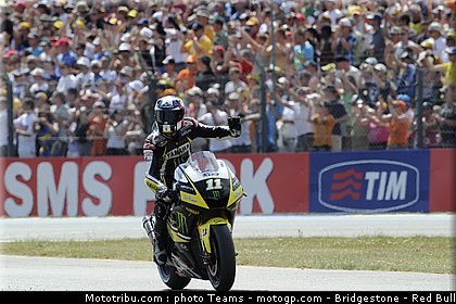 motogp_spies_31_paysbas_2010.jpg