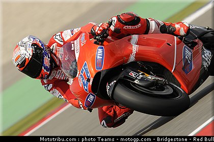 motogp_stoner_03_paysbas_2010.jpg