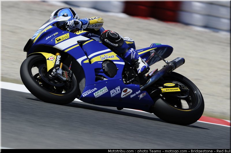 moto2_derosa_07_catalogne_2010
