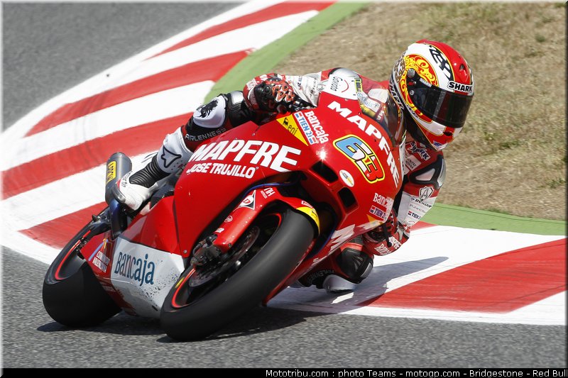 moto2_dimeglio_09_catalogne_2010