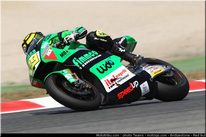 moto2_iannone_3_catalogne_2010