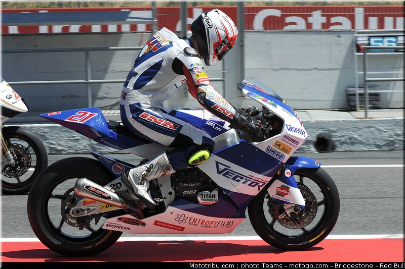 moto2_leonov_01_catalogne_2010