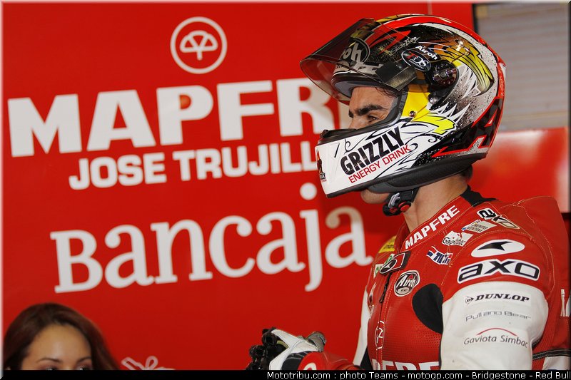 moto2_simon_06_catalogne_2010