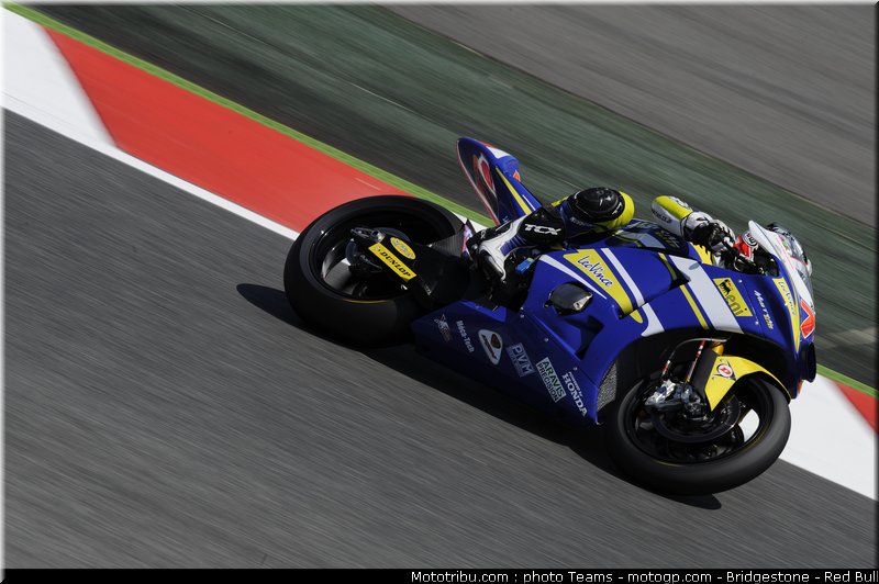 moto2_takahashi_11_catalogne_2010