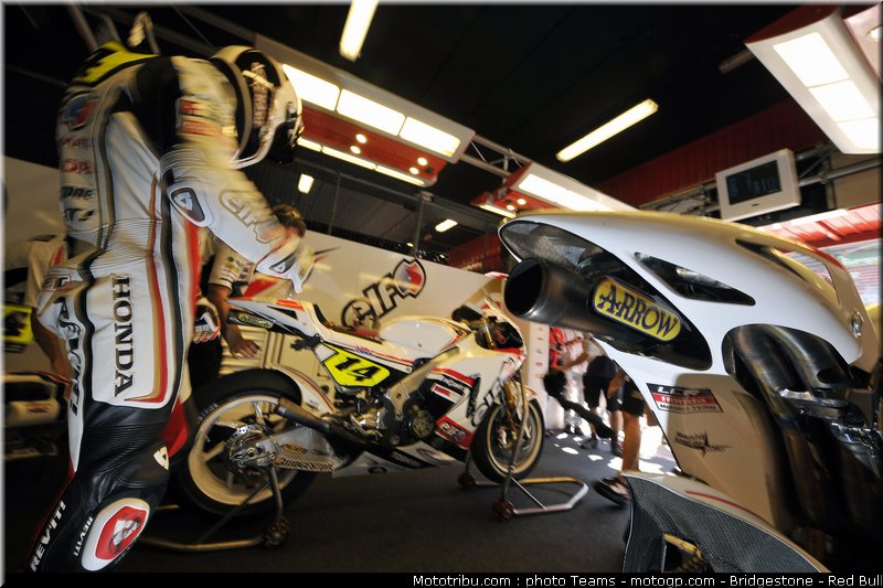 motogp_depuniet_31_catalogne_2010