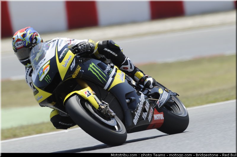 motogp_edwards_09_catalogne_2010