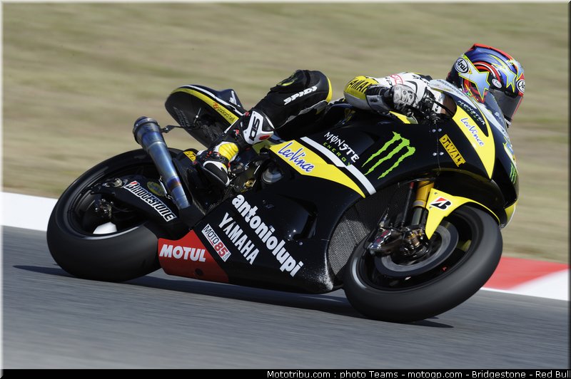 motogp_edwards_16_catalogne_2010