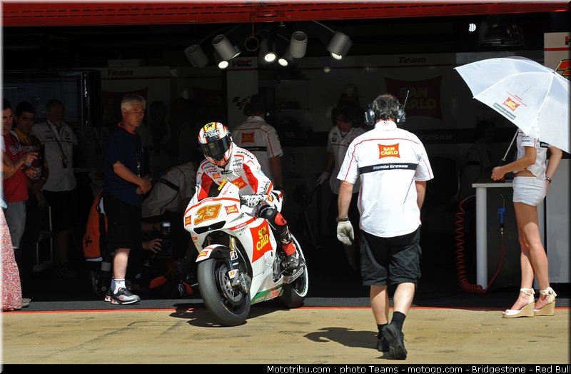 motogp_melandri_10_catalogne_2010