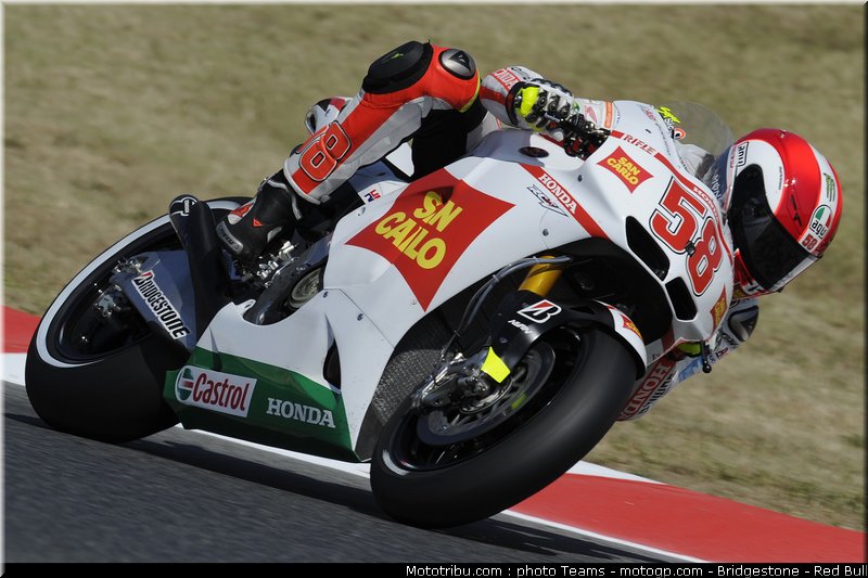 motogp_simoncelli_08_catalogne_2010