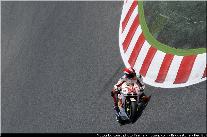 motogp_simoncelli_16_catalogne_2010