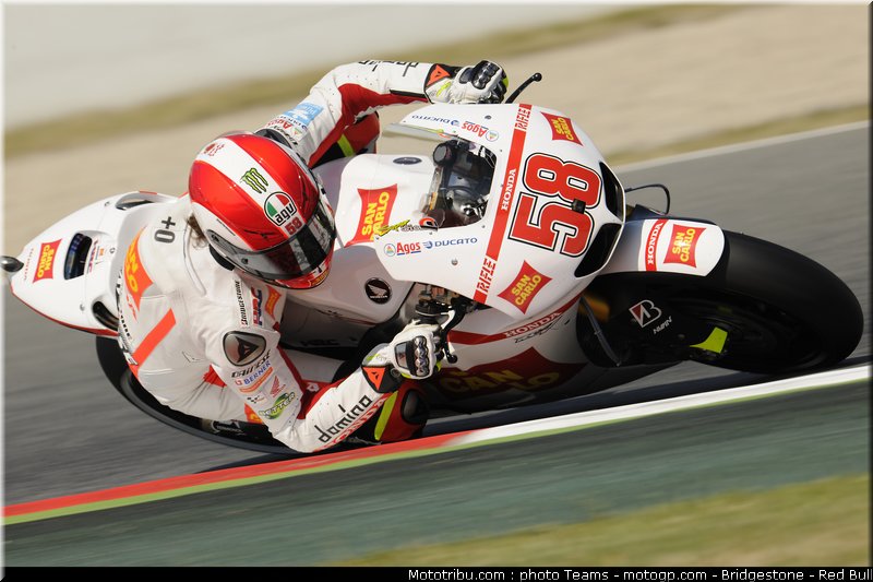 motogp_simoncelli_21_catalogne_2010