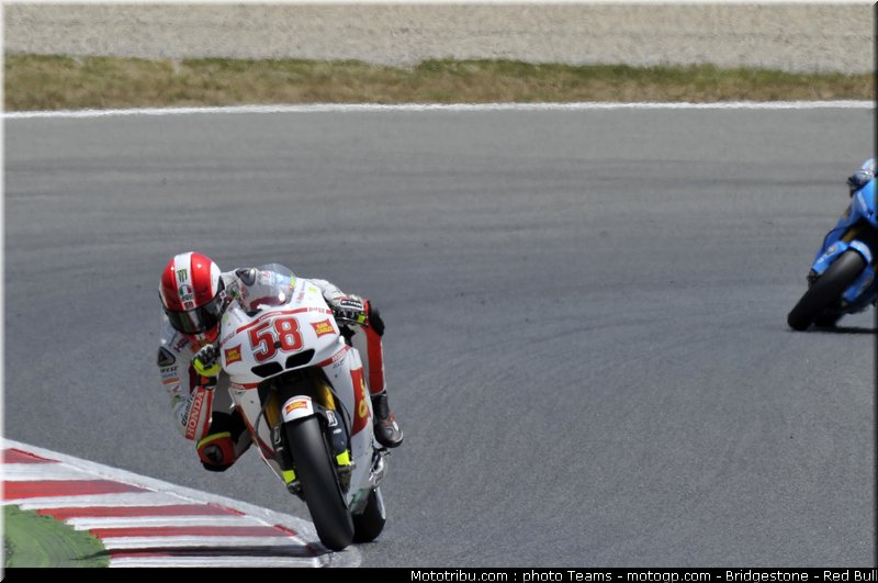 motogp_simoncelli_22_catalogne_2010