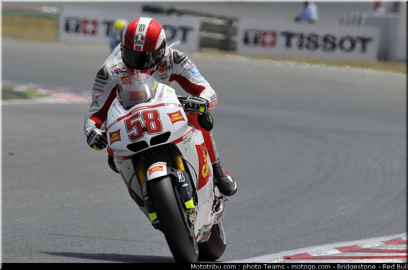 motogp_simoncelli_23_catalogne_2010