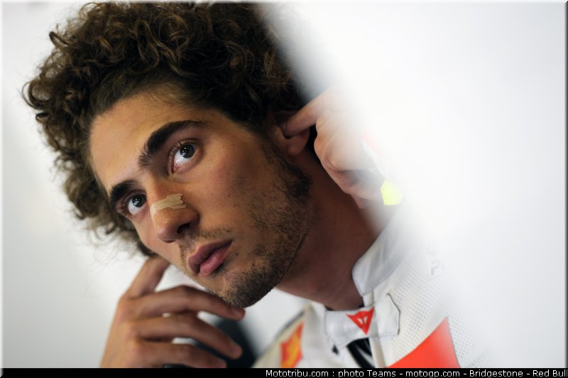 motogp_simoncelli_26_catalogne_2010