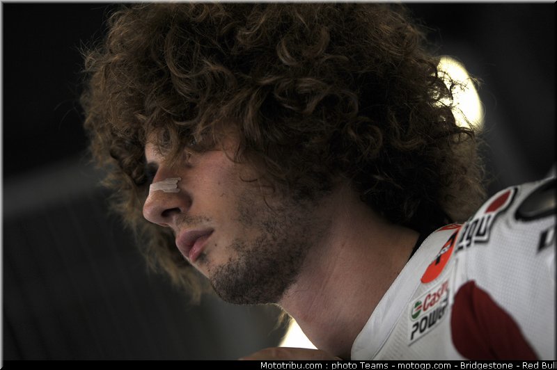 motogp_simoncelli_27_catalogne_2010