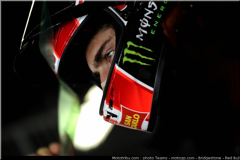 motogp_simoncelli_29_catalogne_2010