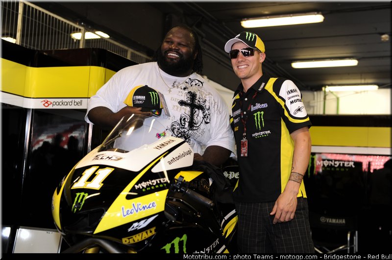 motogp_spies_03_catalogne_2010