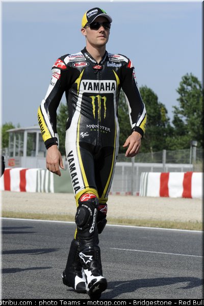 motogp_spies_04_catalogne_2010