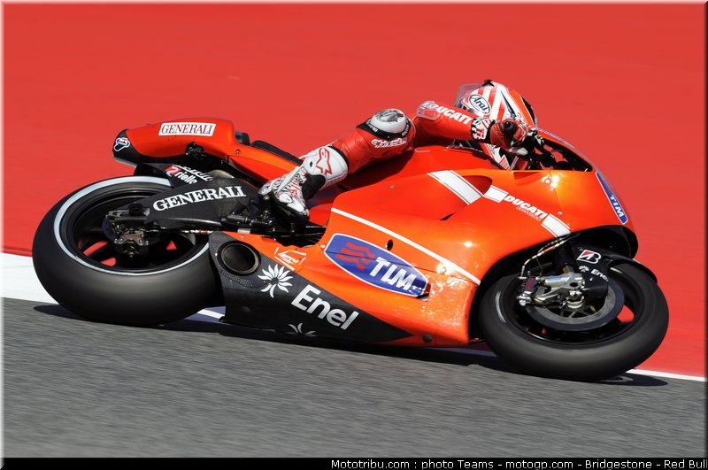 motogp_stoner_12_catalogne_2010
