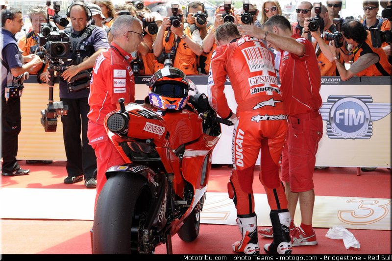 motogp_stoner_14_catalogne_2010