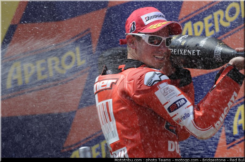 motogp_stoner_17_catalogne_2010