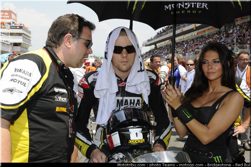 pitbabe_motogp_2010_36