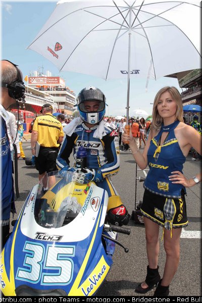 pitbabe_motogp_2010_40