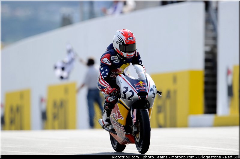 red_bull_rookie_cup_catalogne_2010_11