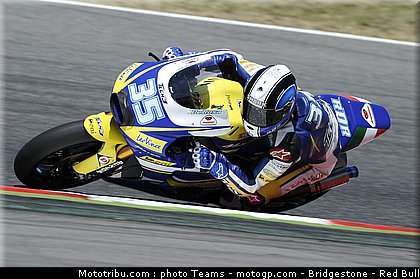 moto2_derosa_06_catalogne_2010.jpg