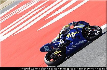 moto2_derosa_08_catalogne_2010.jpg
