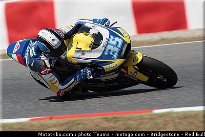 moto2_derosa_11_catalogne_2010.jpg