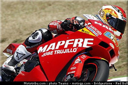 moto2_dimeglio_10_catalogne_2010.jpg
