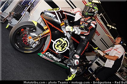 moto2_elias_13_catalogne_2010.jpg