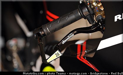 moto2_elias_14_catalogne_2010.jpg